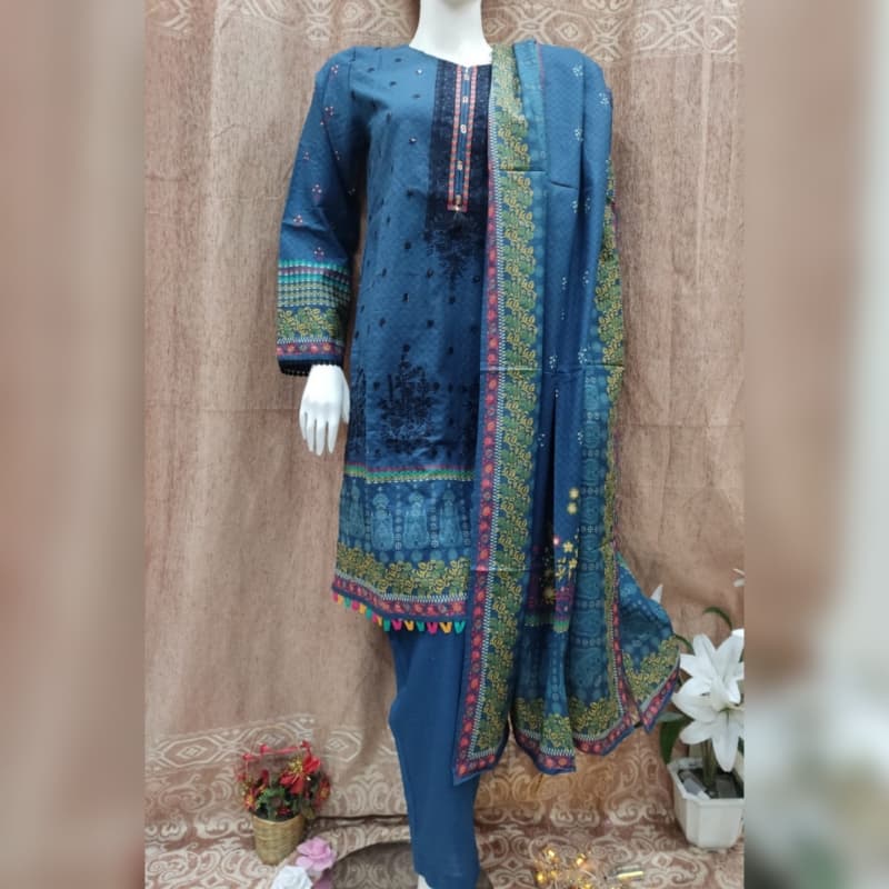 Sadabahar Embroidered Khaddar 3 Piece E0014